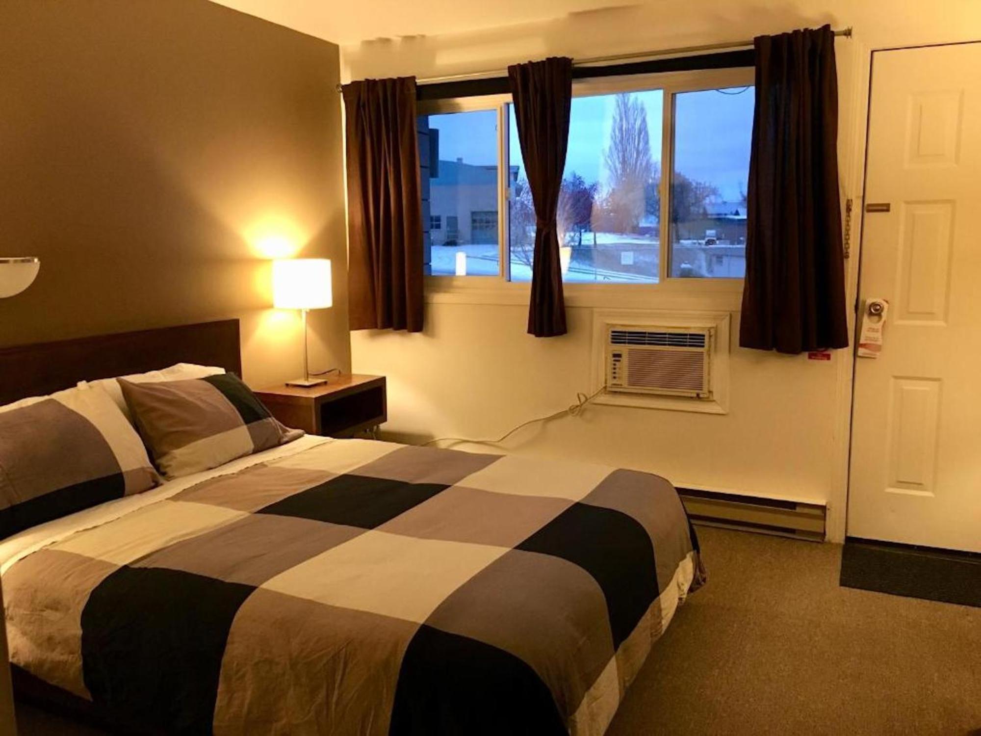 Canterbury Inn Інвермір Екстер'єр фото